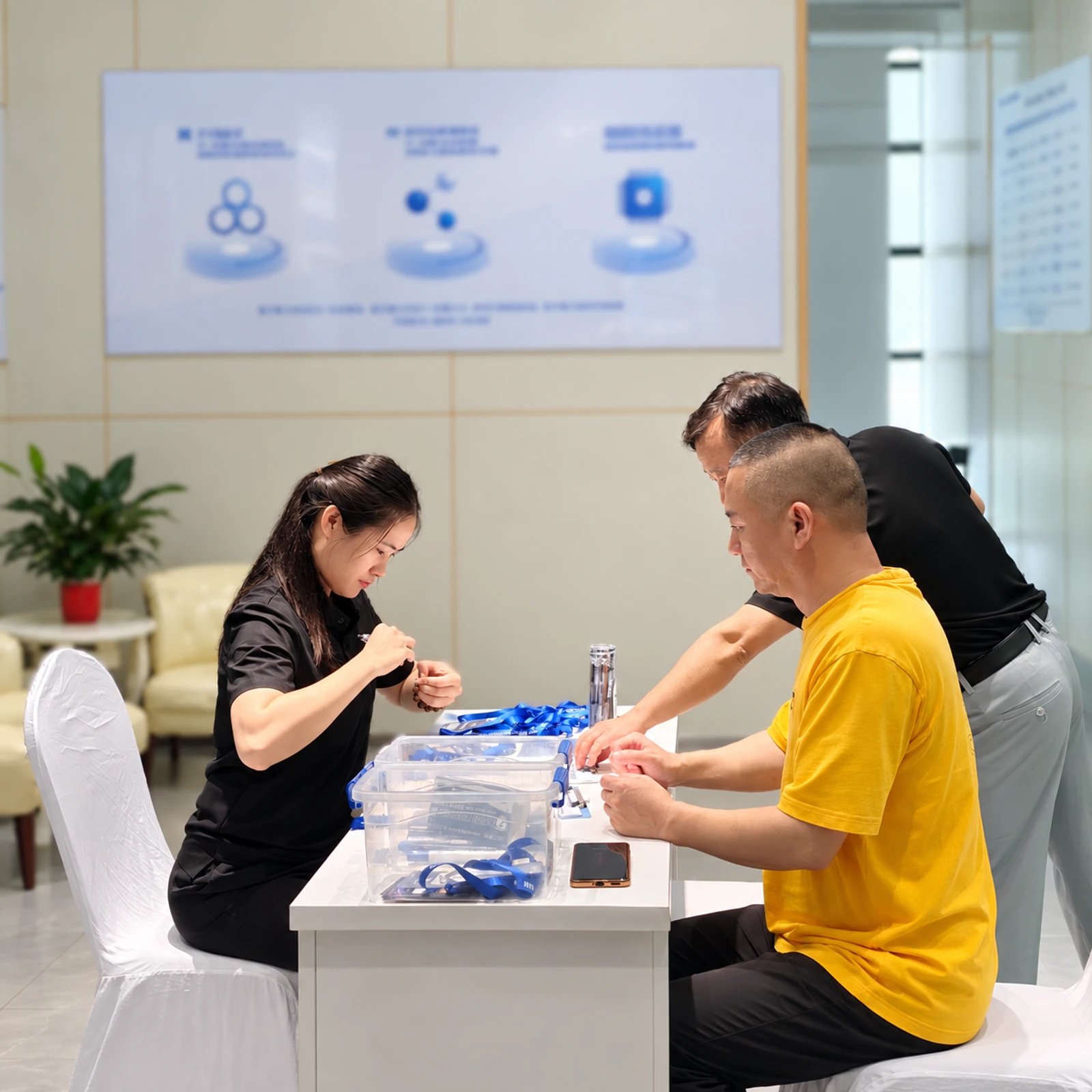 AI实战·应用复盘 · 公司提供的现场素材